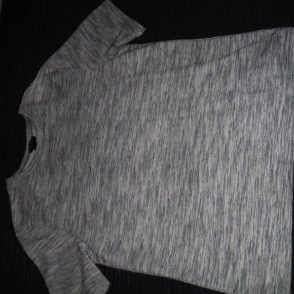 ✅3/40$ ZARA men t-shirt - can fit women size medium - Picture 2 of 2